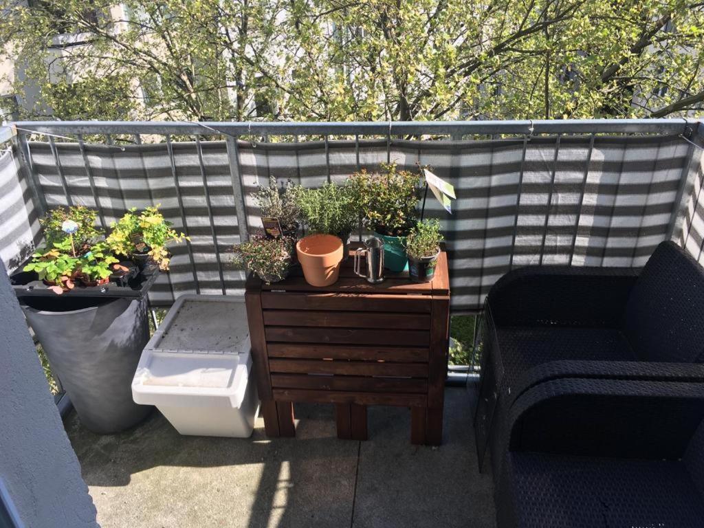 Appartamento Cosy Flat In Berlin'S Trendy Area Esterno foto